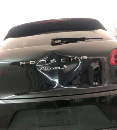 Usuwanie wgnieceń bez lakierowania Radom - Porshe przed naprawą